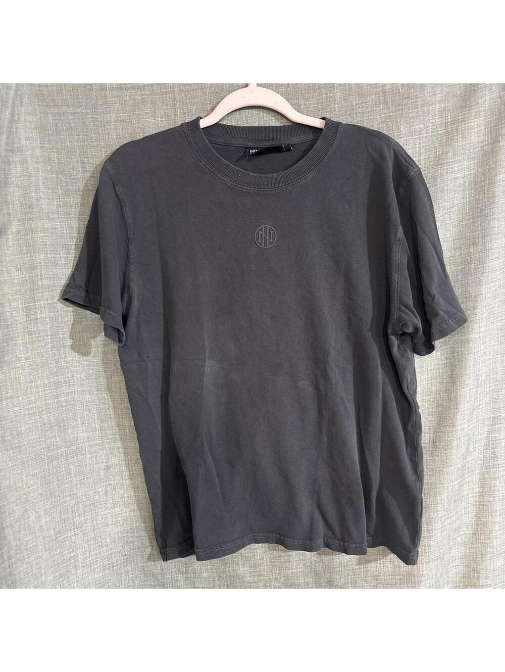 Ninth Hall Fundamentals men’s small . Vintage looking boxy style